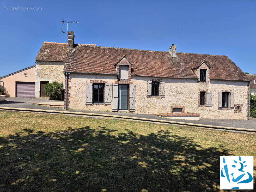 Maison à MORTAGNE-AU-PERCHE