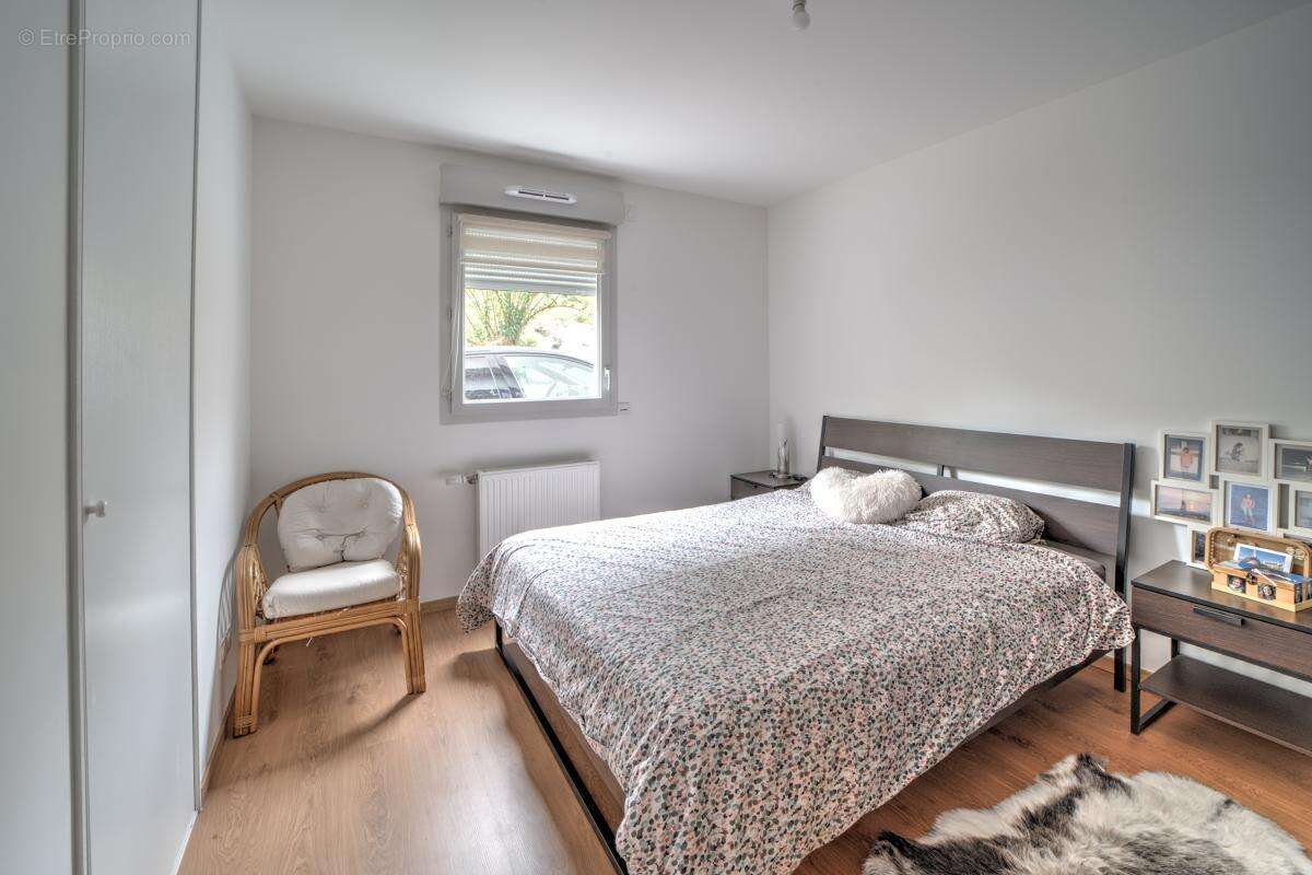 Appartement à SAINT-GENIS-POUILLY