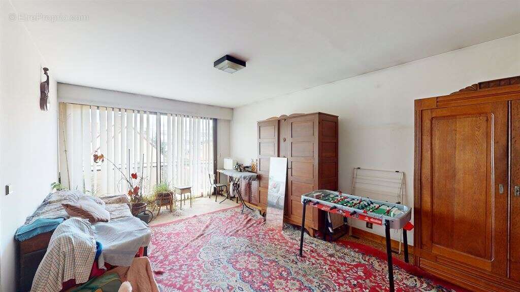 Maison 320 m² à Clamart  - photo 7