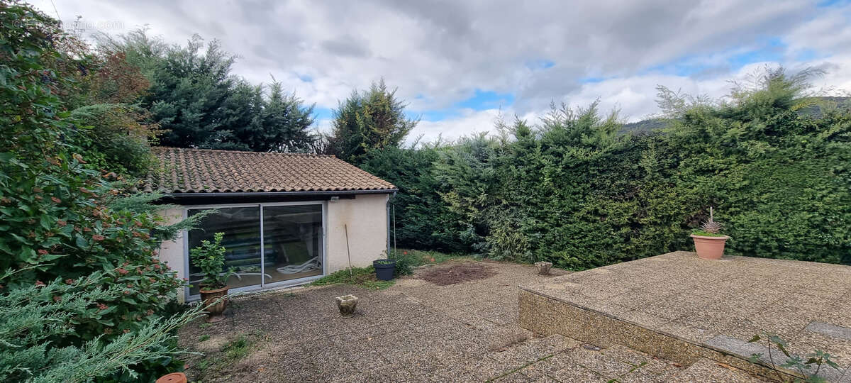 Maison à MOULES-ET-BAUCELS