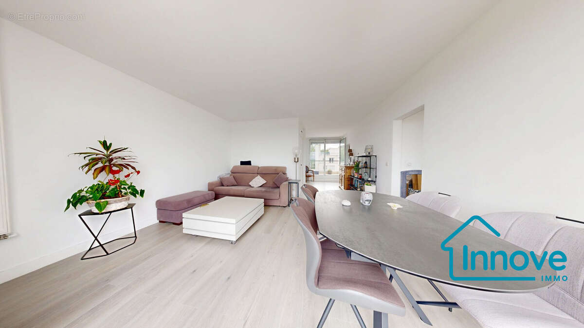 Appartement à VERSAILLES