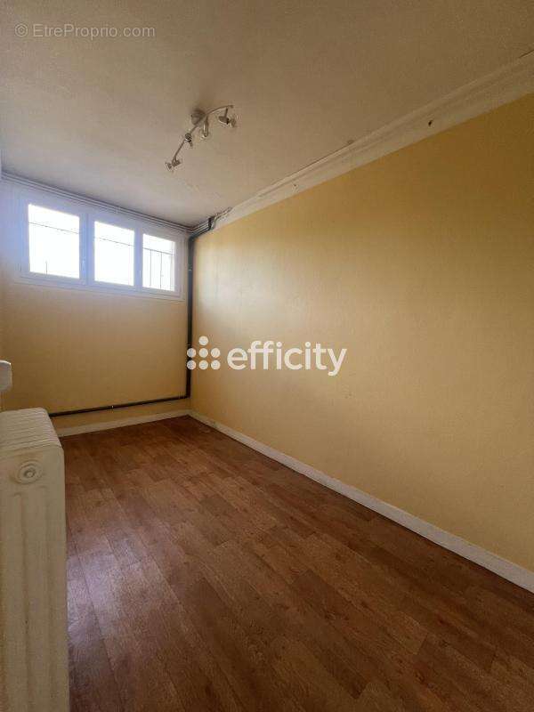 Maison 76 m² à Bouguenais  - photo 9