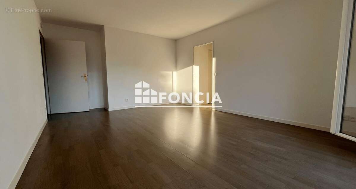 Appartement à MASSY