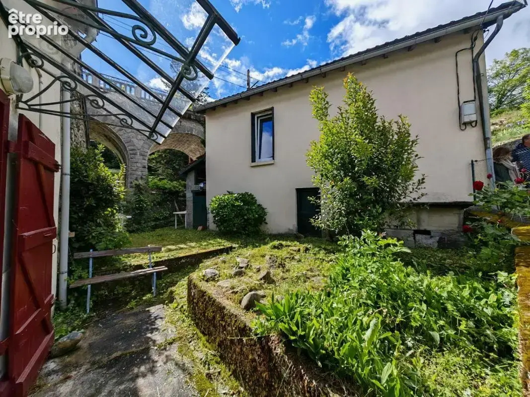 Maison à AX-LES-THERMES