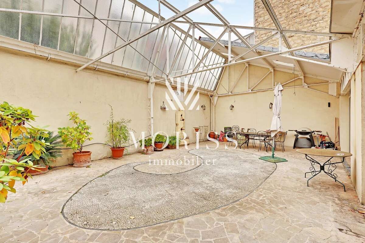 Maison à CHARENTON-LE-PONT