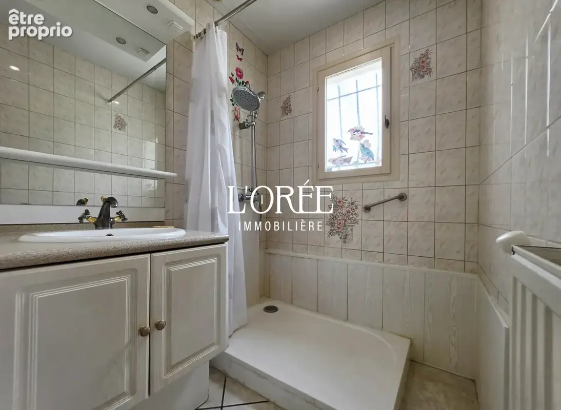 Plain pied individuel -  76m2 - 3 chambres - veranda de 20m2 - jardin - garage - photo 9