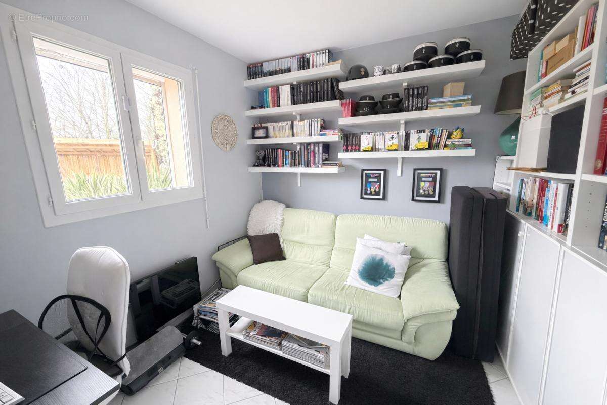 Maison à BELIN-BELIET