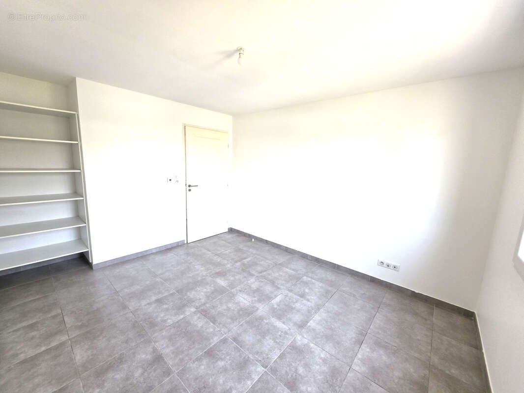 Maison à vendre pour famille avec 2 enfants à Narbonne (11) - photo 3