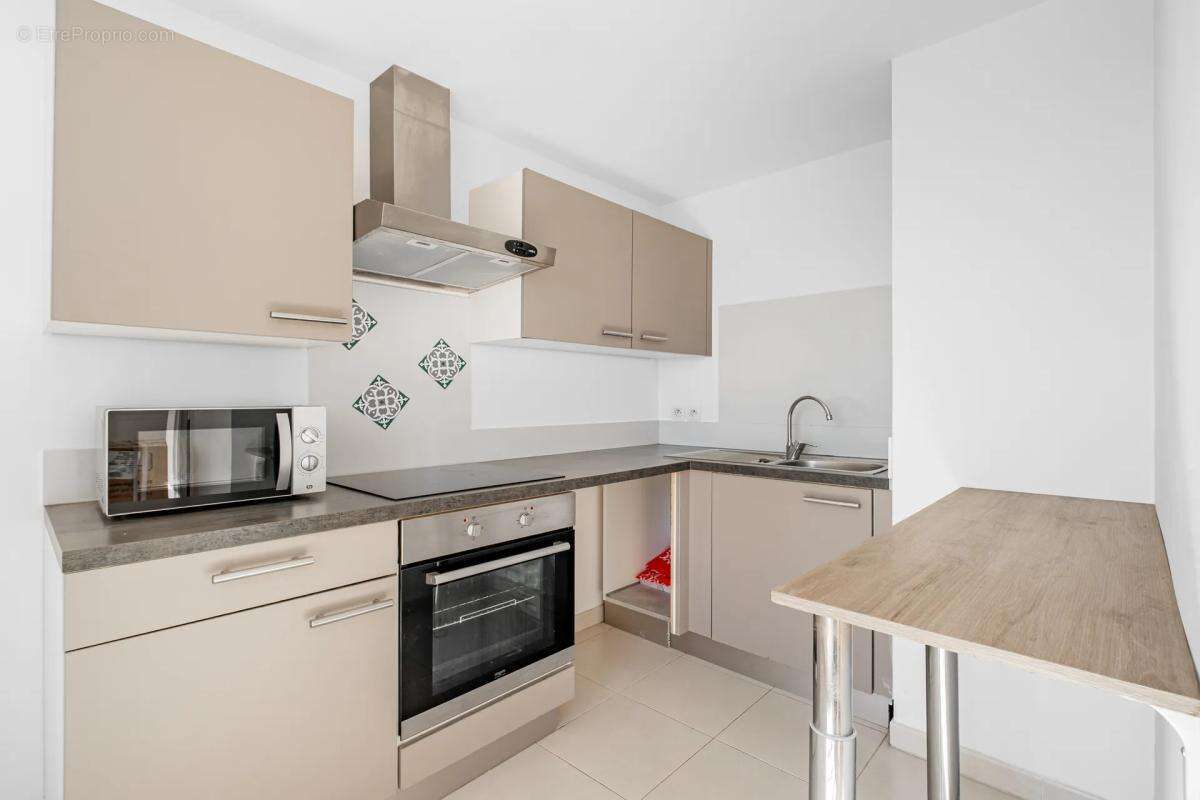 Appartement à MANDELIEU-LA-NAPOULE