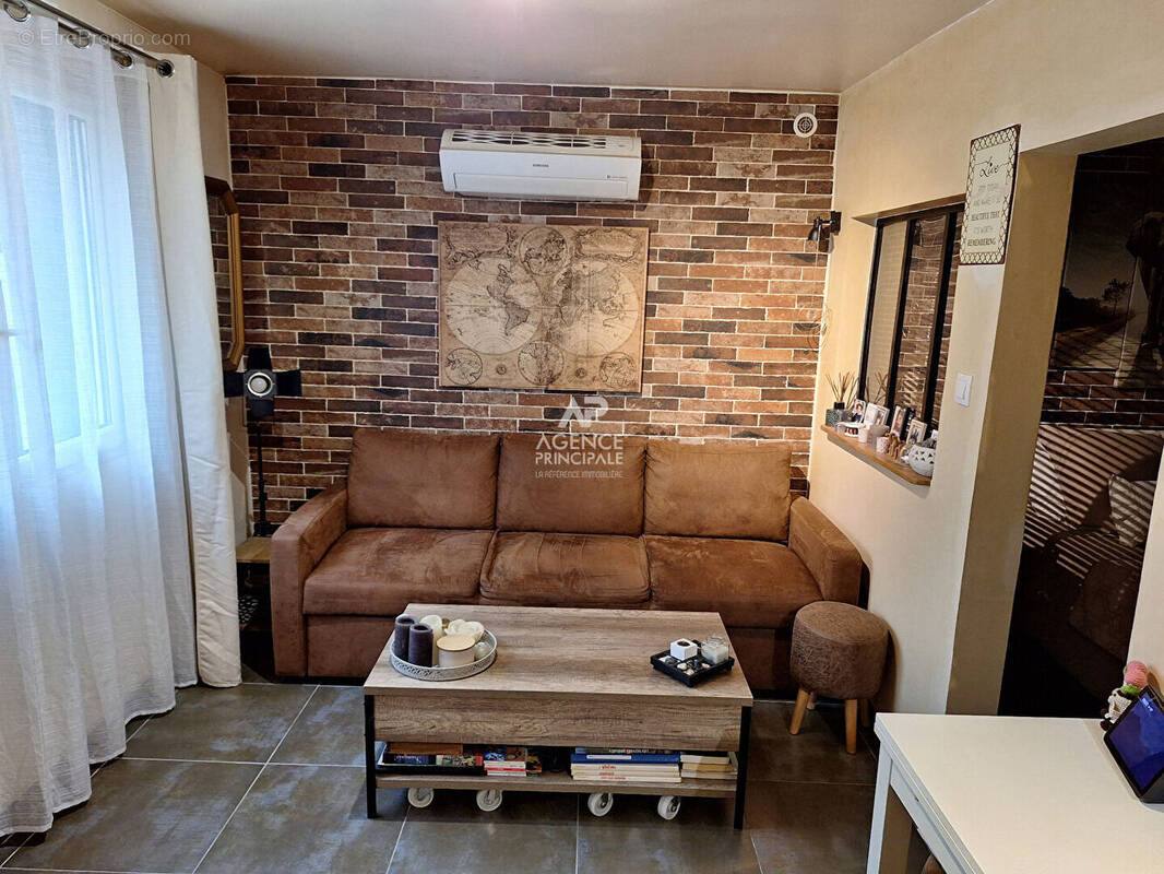 Appartement à CHAVILLE