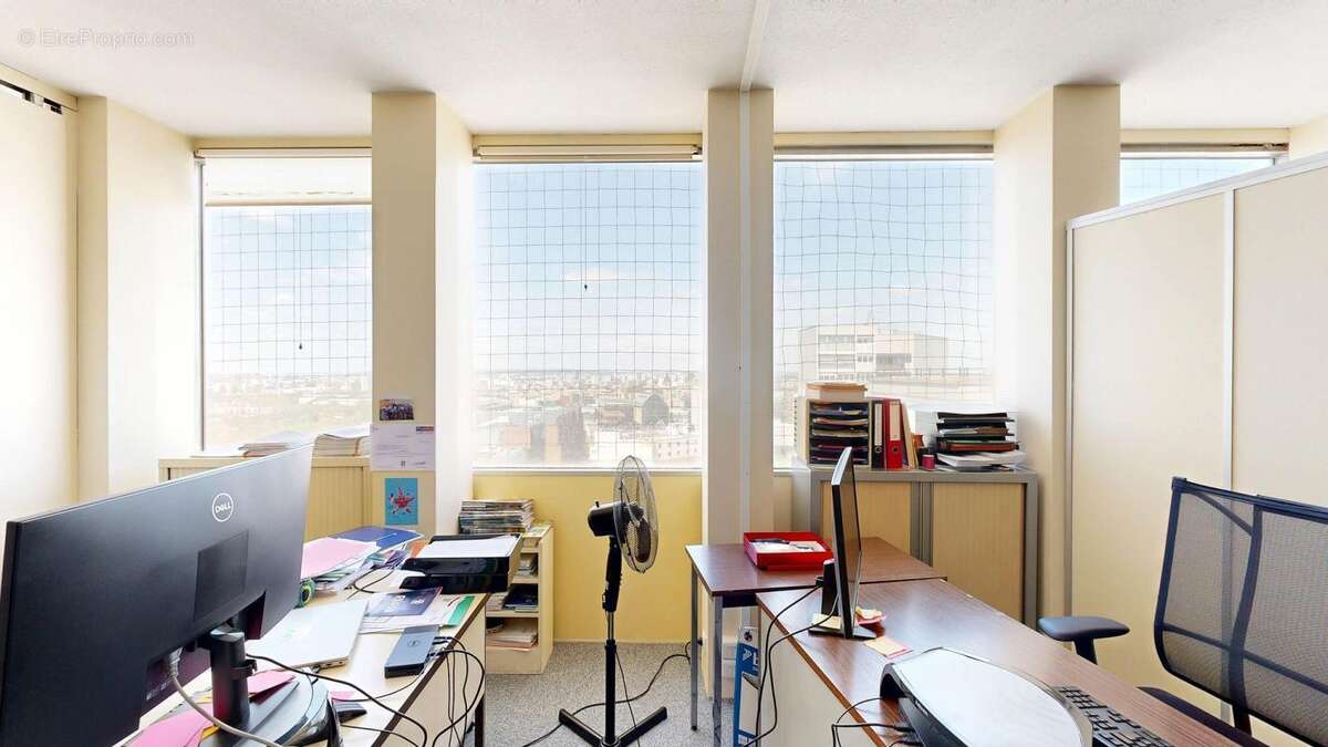 Plateau de Bureaux 14 rue Scandicci - photo 22