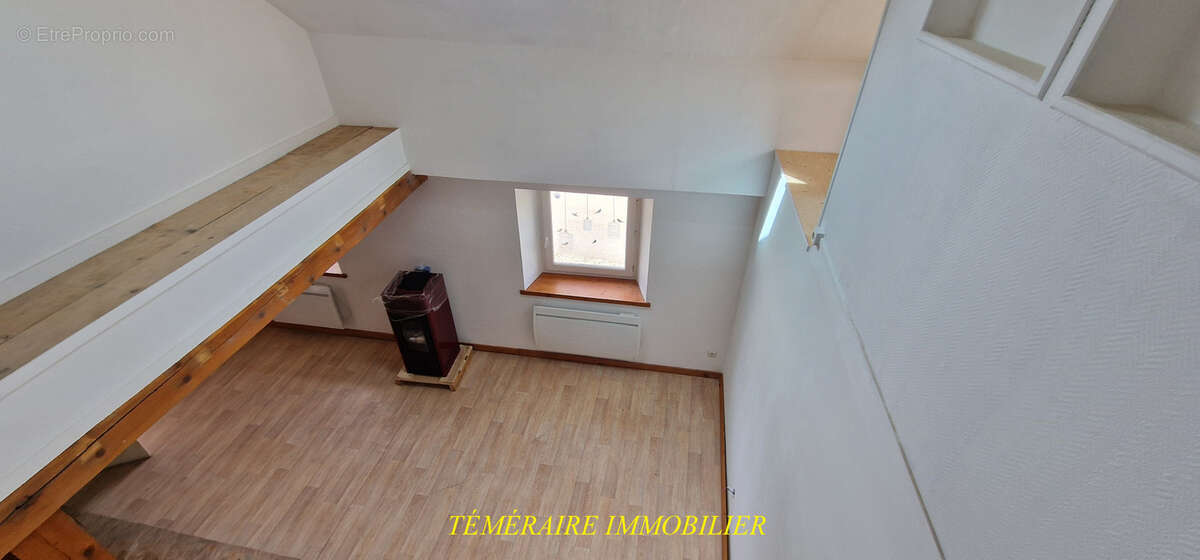 Appartement à FONCINE-LE-HAUT