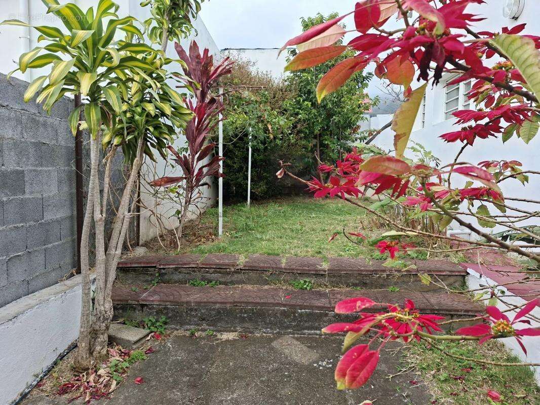 Maison à SAINT-DENIS