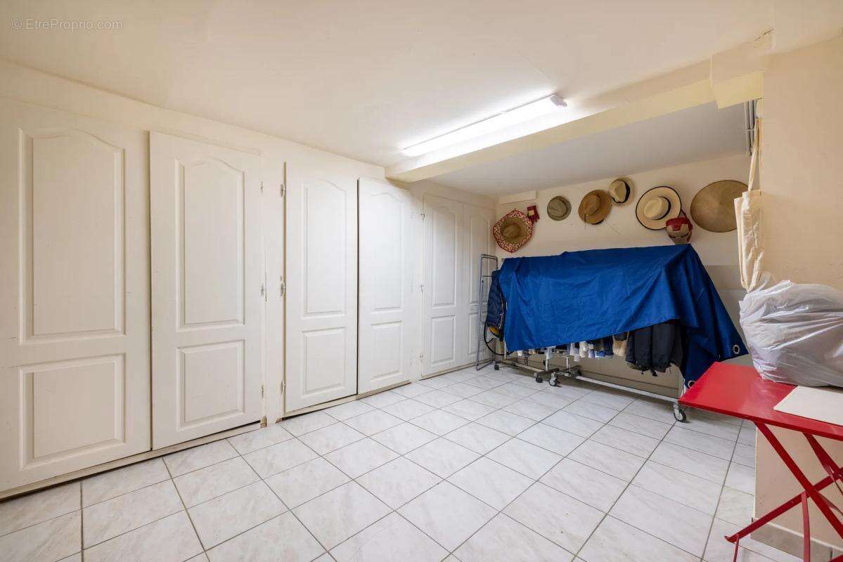 Maison à SAINTRY-SUR-SEINE