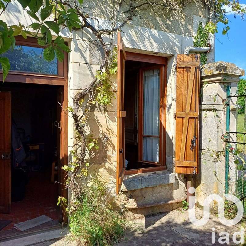 Maison 88 m² à Courson-Les-Carrieres  - photo 2