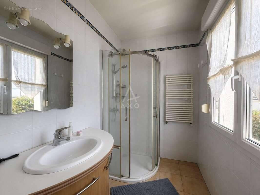 Maison 4 chambres avec piscine - photo 10