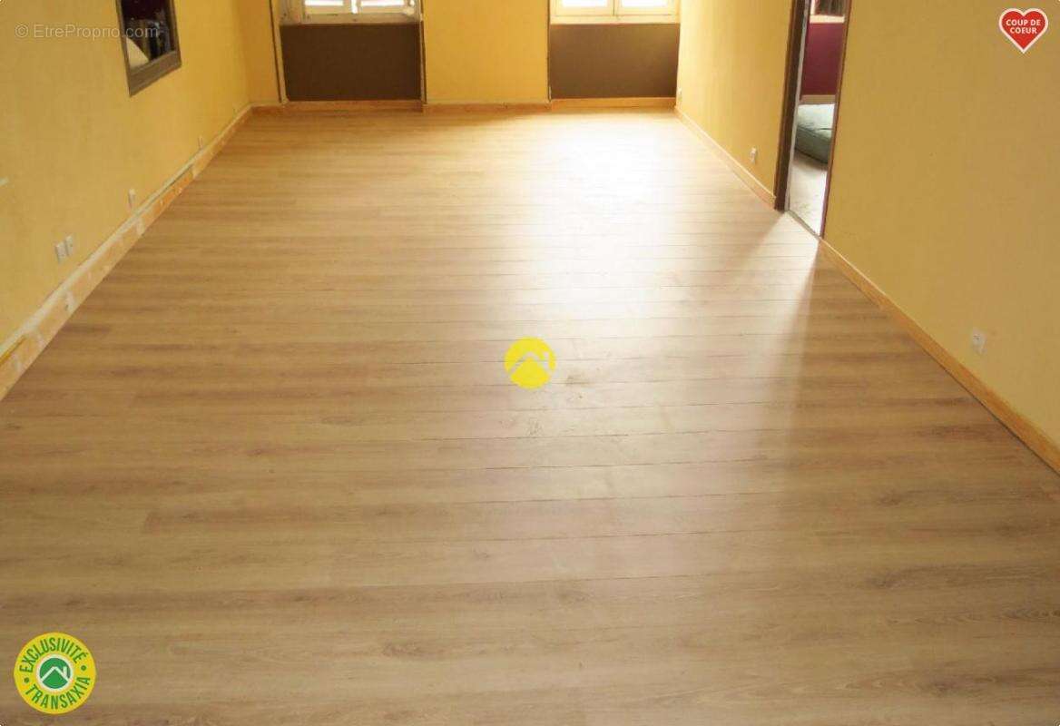 Maison à MEHUN-SUR-YEVRE