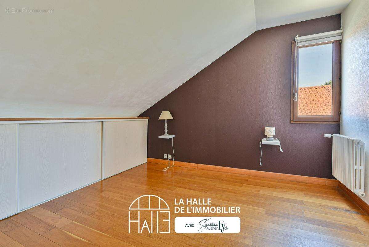 Maison 94 m² à Limoges  - photo 10