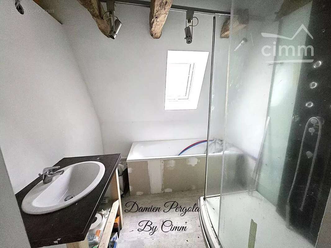 Maison à CARSAC-AILLAC