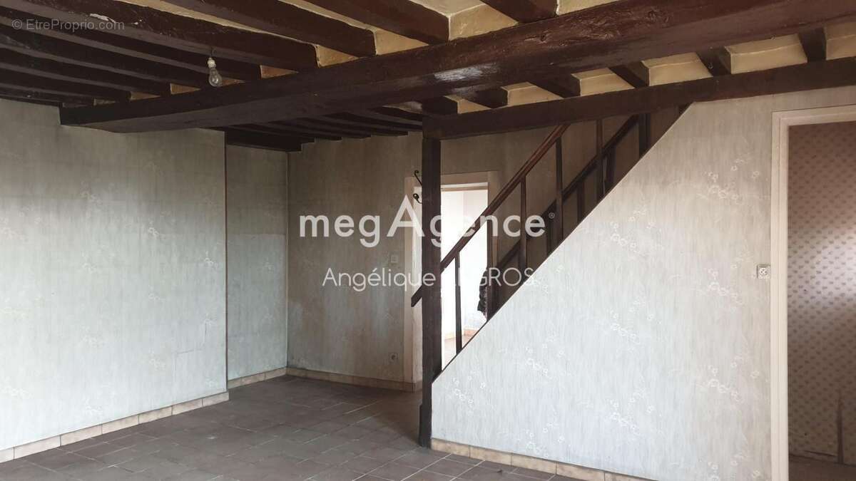 Garage/Ferme /Grange à rénover Alençon secteur Ouest - photo 4