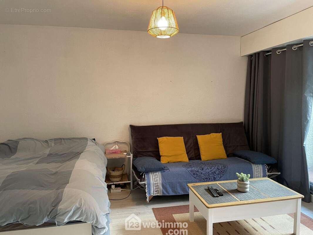 Salon lumineux - Appartement à JARD-SUR-MER