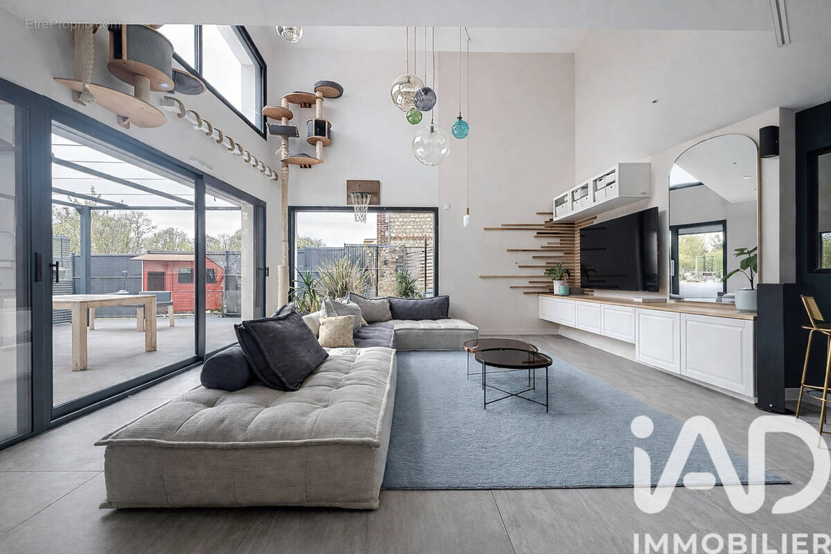 Photo 1 - Maison à FRENEUSE