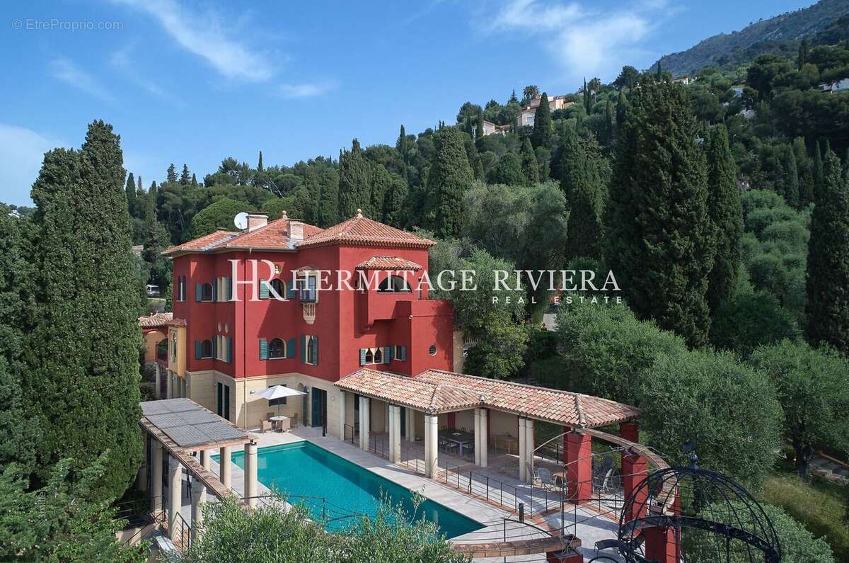 Maison 746 m² à Menton  - photo 19