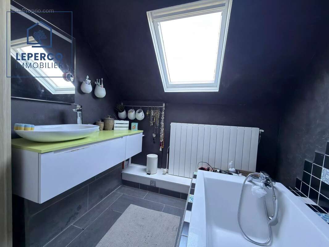 Maison à VILLERS-COTTERETS