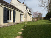 Maison à CHAMPLEMY