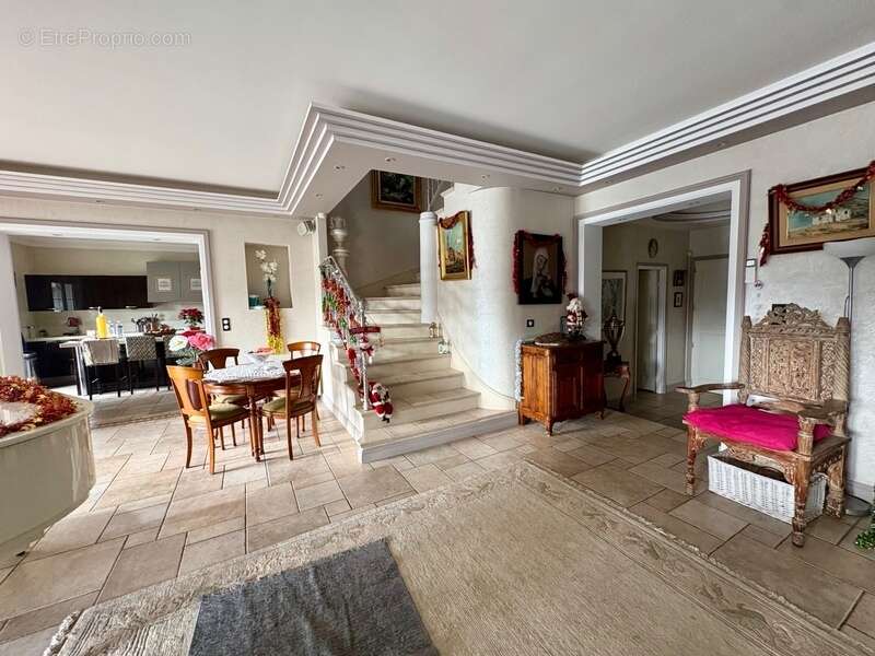 Maison à TRANS-EN-PROVENCE