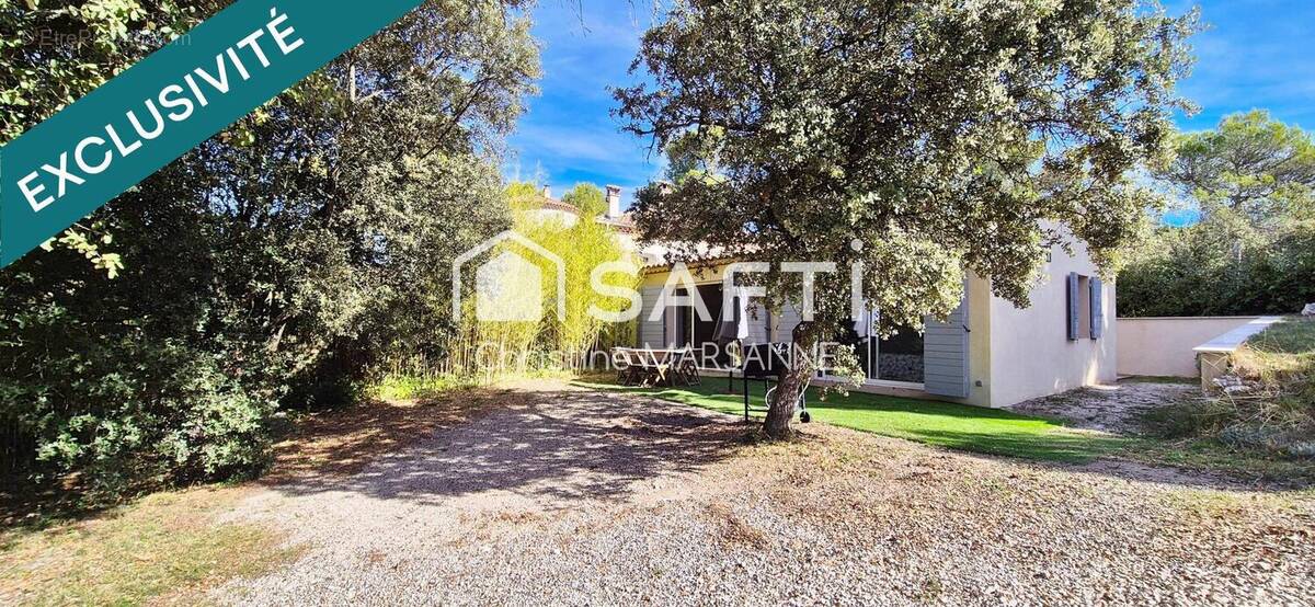 Photo 1 - Maison à LA BASTIDE-DES-JOURDANS