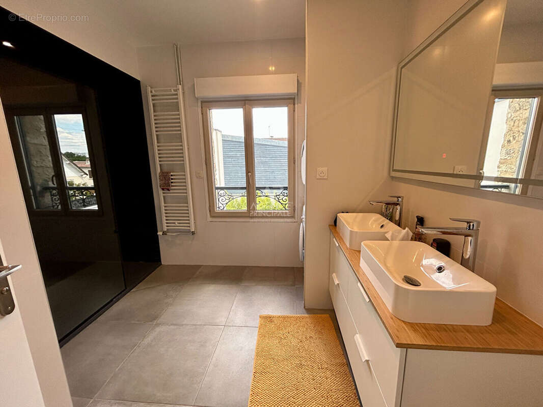 Appartement à POISSY