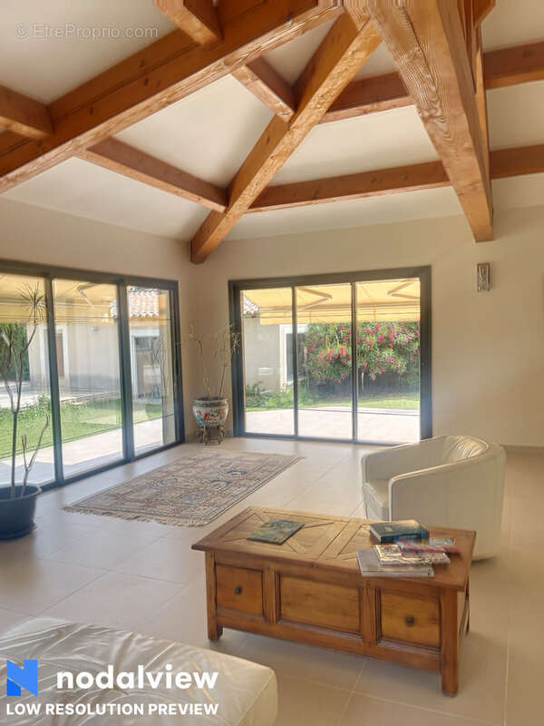 Maison à SAINT-ETIENNE-DU-GRES