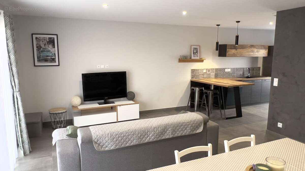 Villa Moderne 2018 (RT 2012) + Jardin 2 faces + Piscine - photo 8