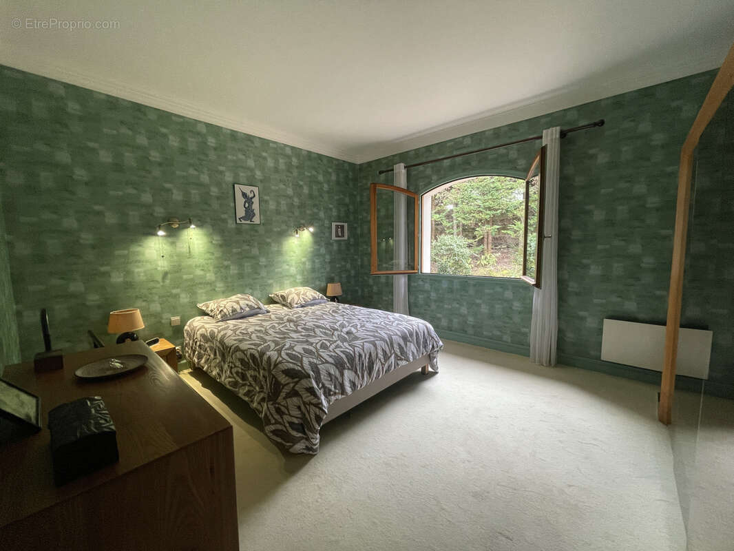 Maison à LE BOUSCAT