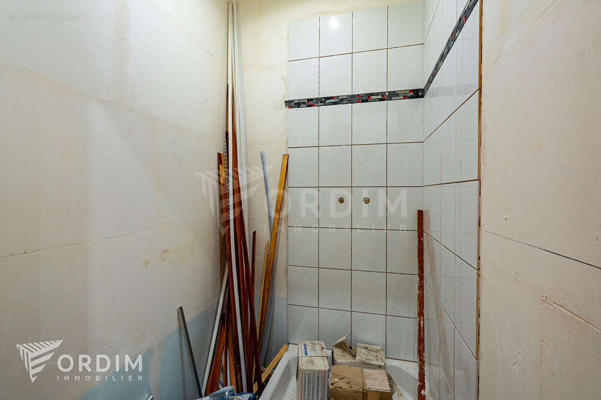 Pavillon de plain-pied avec piscine chauffée - photo 6