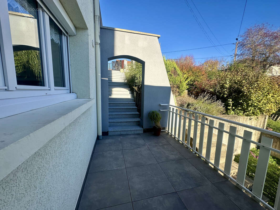 Maison à SAINTE-SIGOLENE