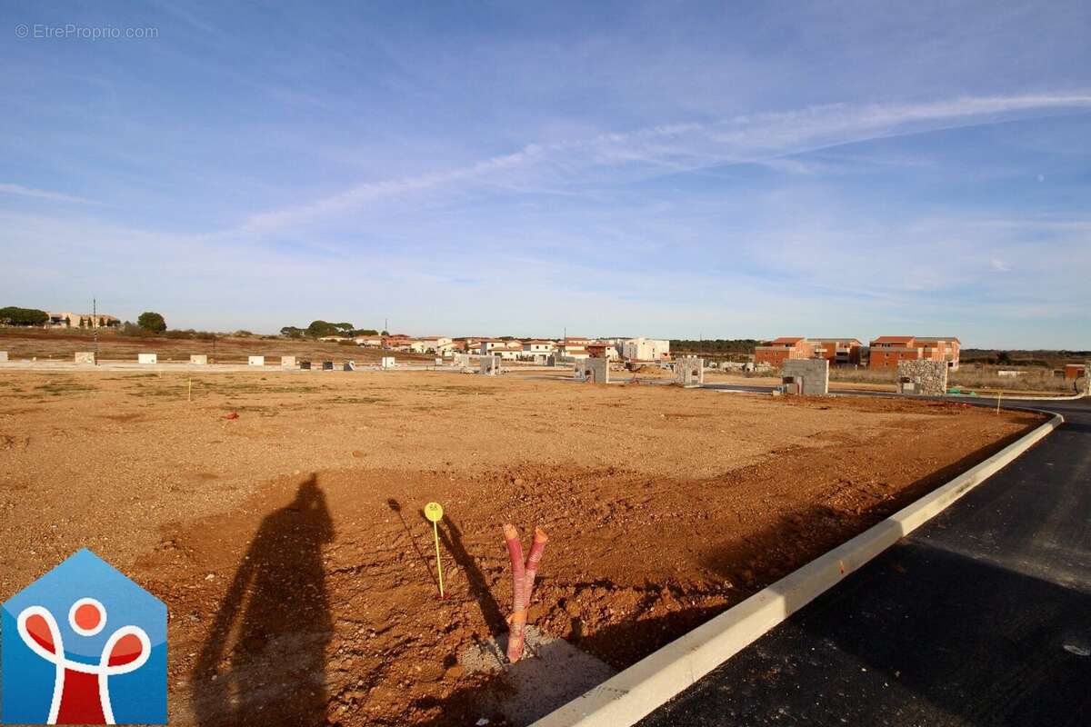 Terrain à PORTIRAGNES