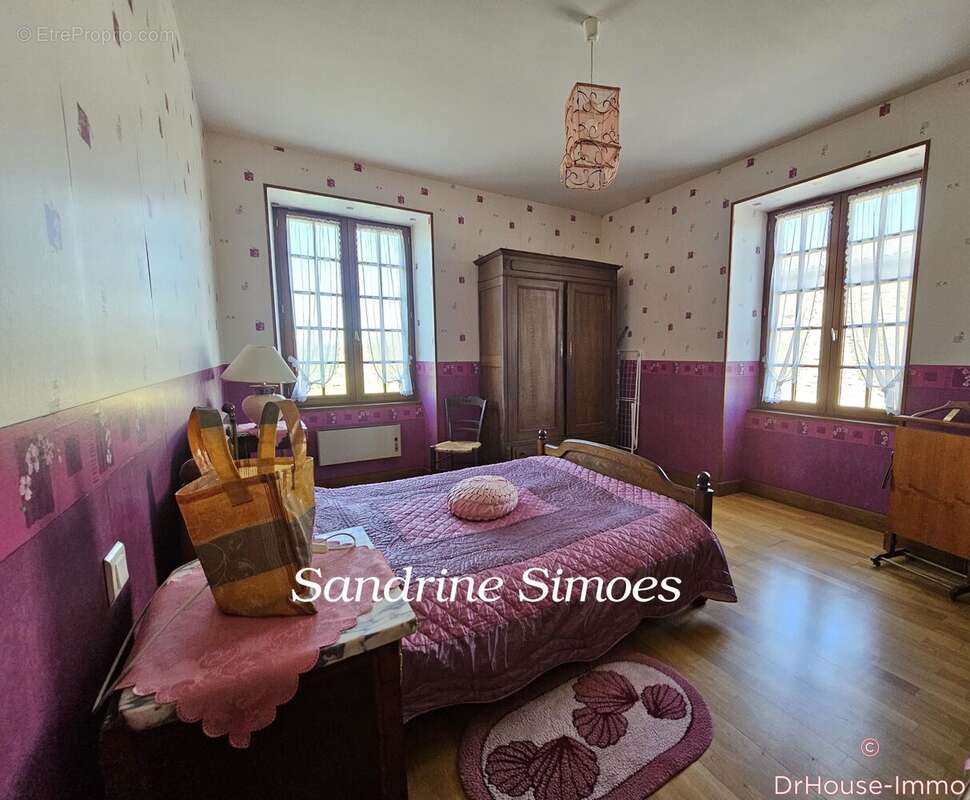 Maison à MAUPREVOIR