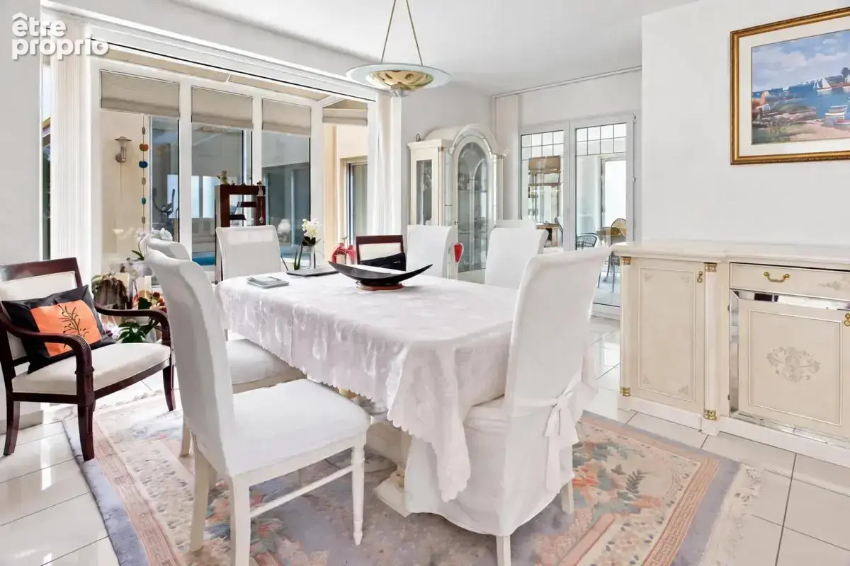 Villa d’architecte - 240 m² - piscine intérieure - - photo 4