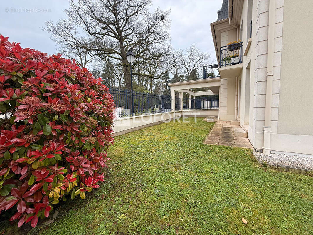 Appartement à LAMORLAYE
