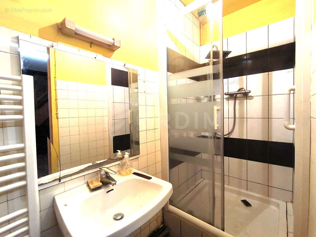 Maison à COSNE-COURS-SUR-LOIRE