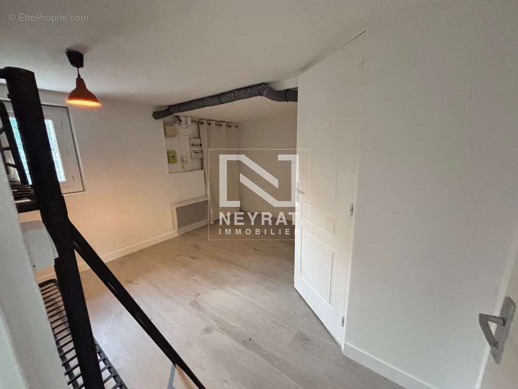Appartement à CHAMPFORGEUIL