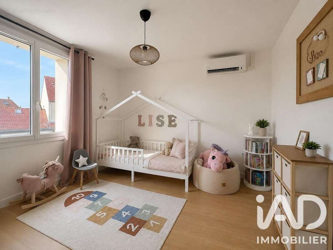 Maison 108 m² à Marolles-En-Brie  - photo 5