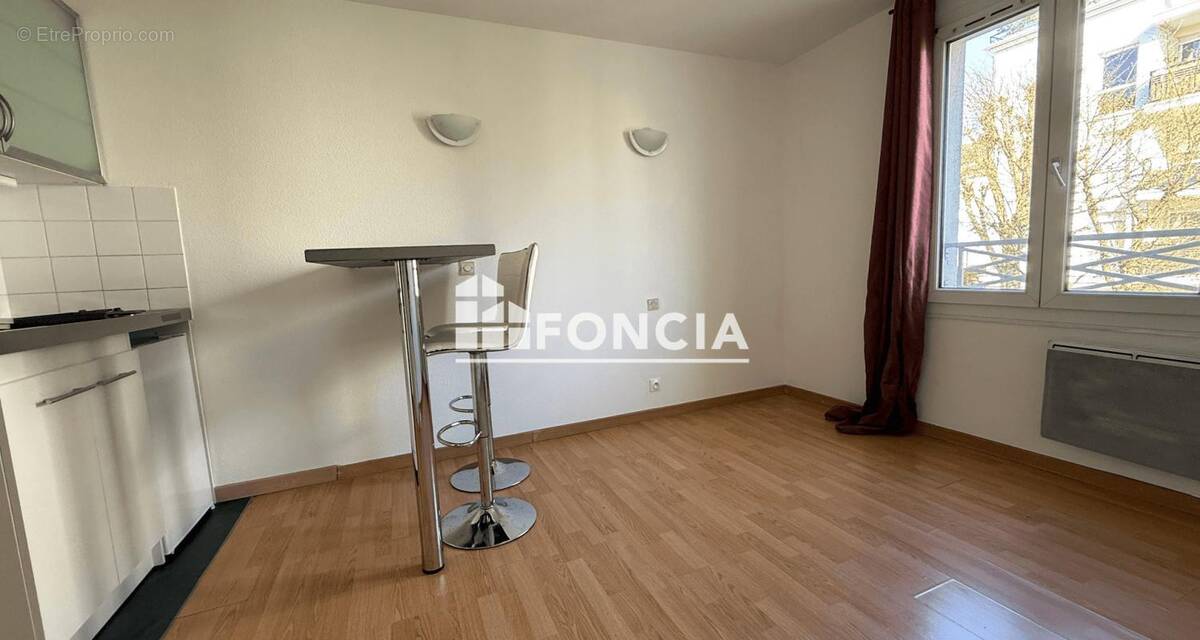 Appartement à BUSSY-SAINT-GEORGES