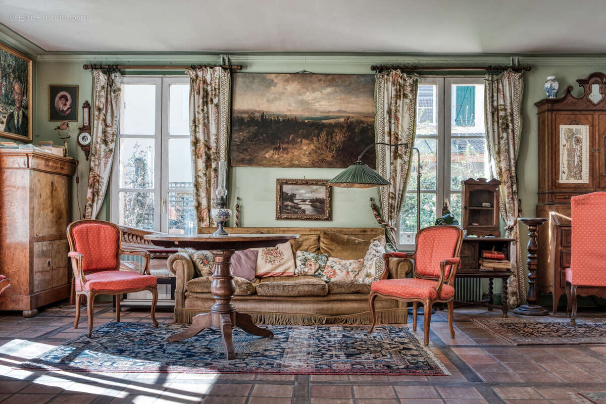 Maison à LIMOURS