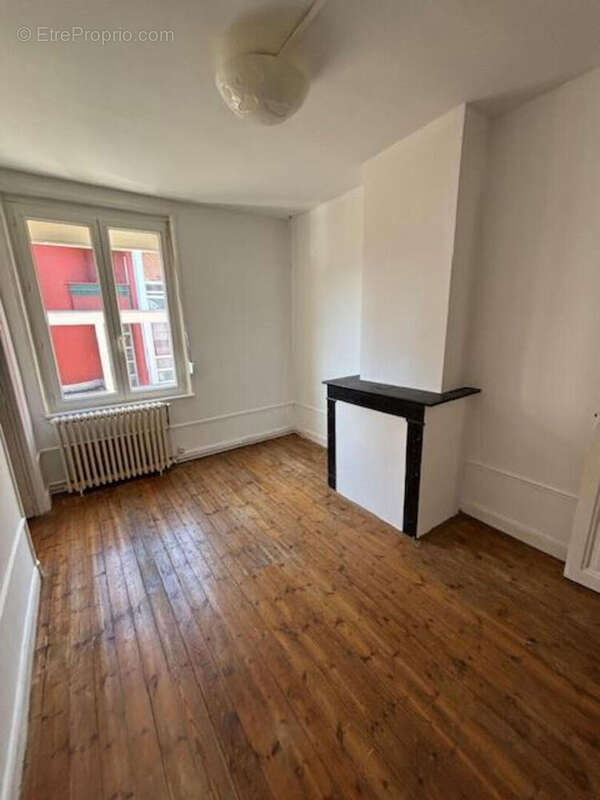 Maison à SAINT-QUENTIN