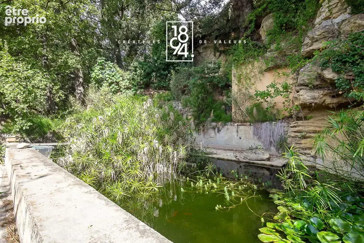 À la vente, villa familiale t5 + t3, terrain paysagé & piscine à lauris 84360 - photo 6