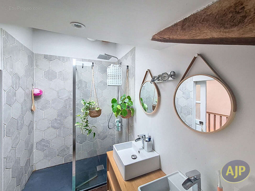 Maison à L'HERBERGEMENT