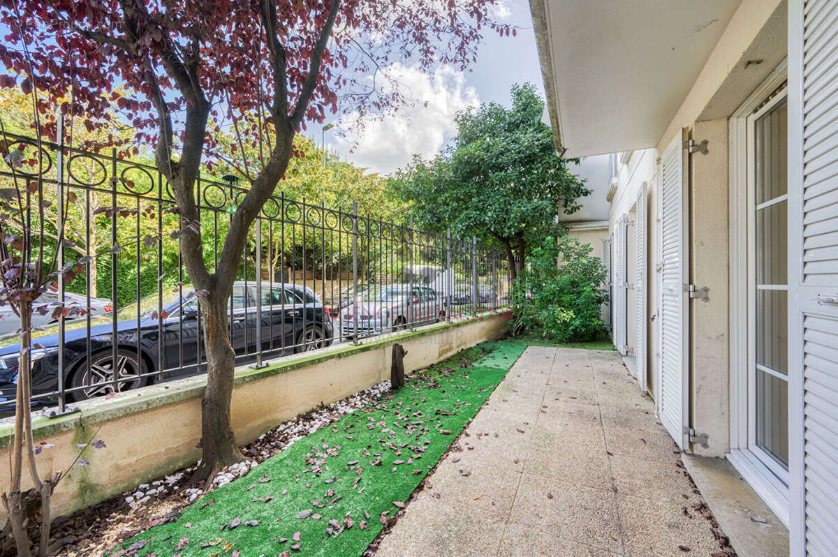 Appartement à SURESNES